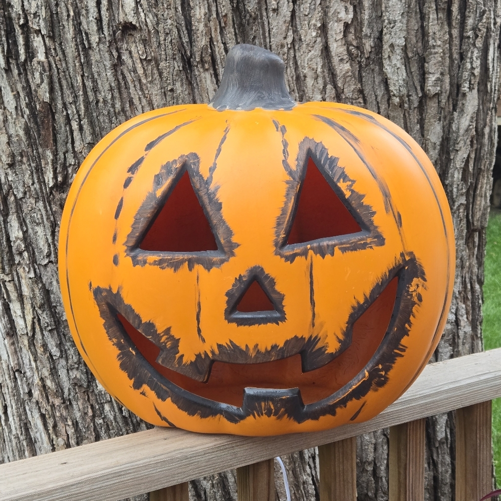 Gemmy Pumpkin Blow Mold Hand Painted Large 16in Unique Decor Halloween W/Light